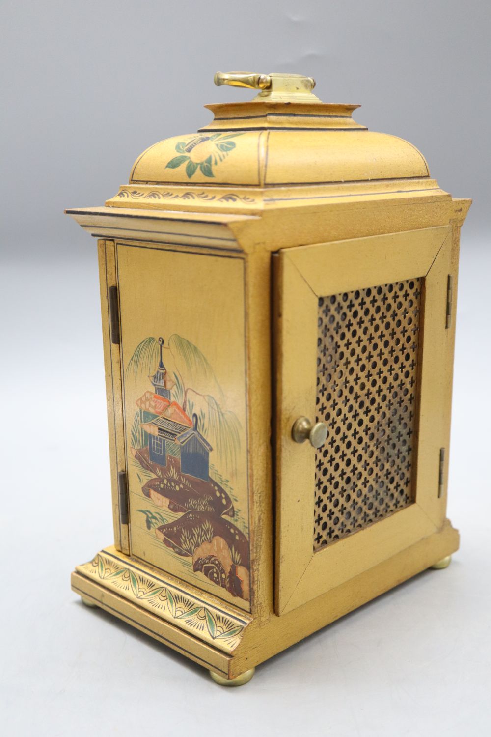 A gilt chinoiserie mantel clock, height 25cm